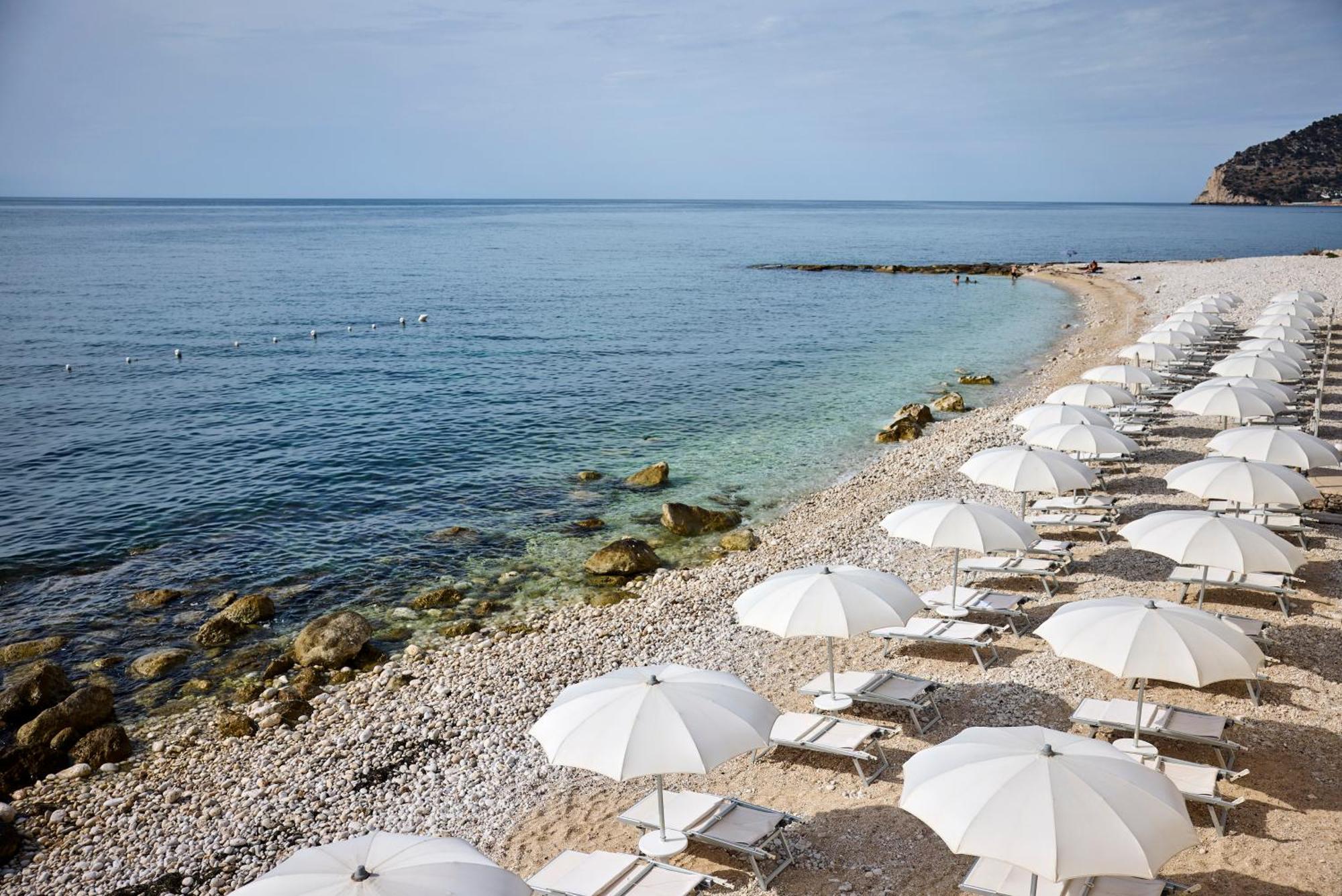 La Casa E Il Mare, Private Bay Hotel Mattinata Kültér fotó