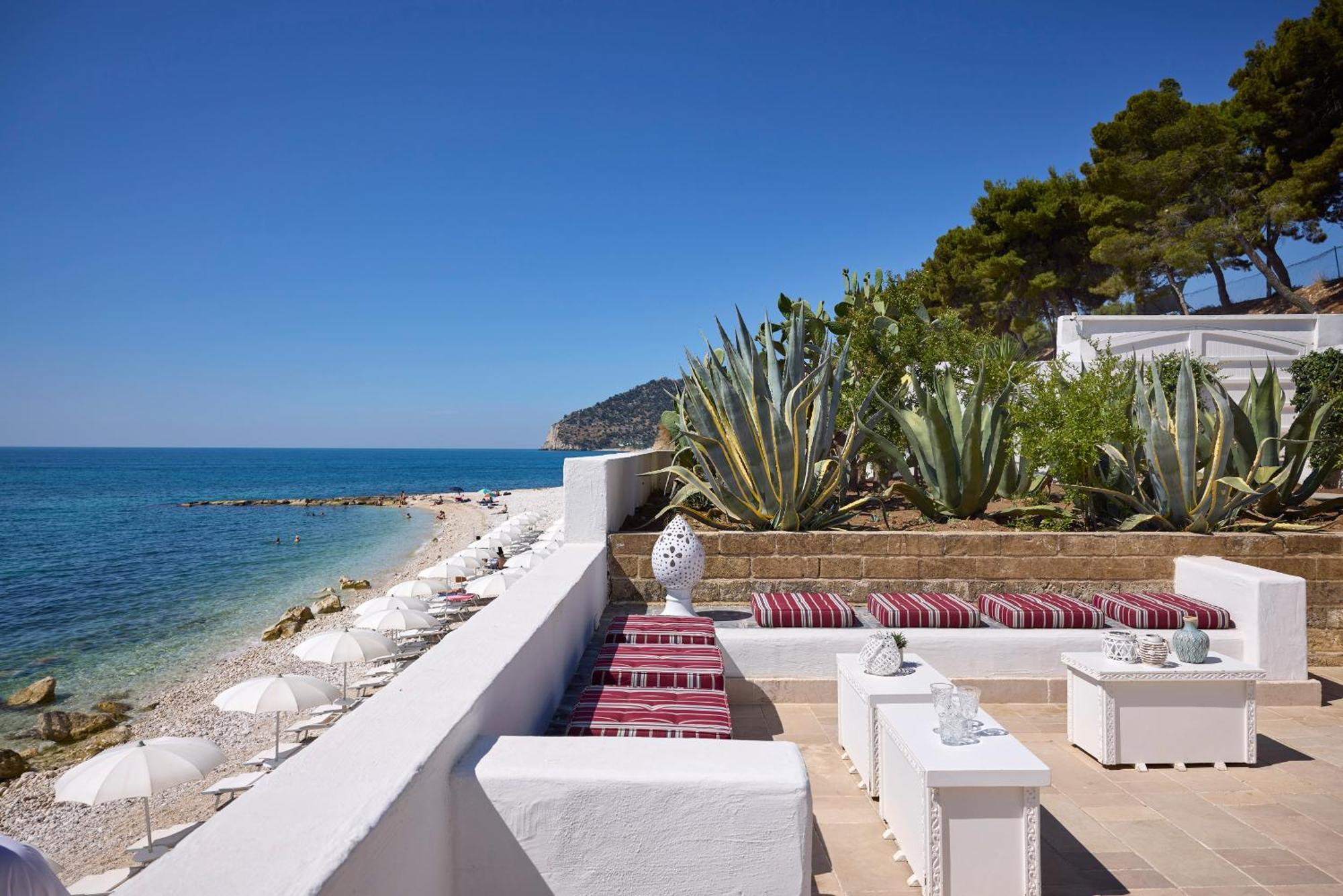 La Casa E Il Mare, Private Bay Hotel Mattinata Kültér fotó